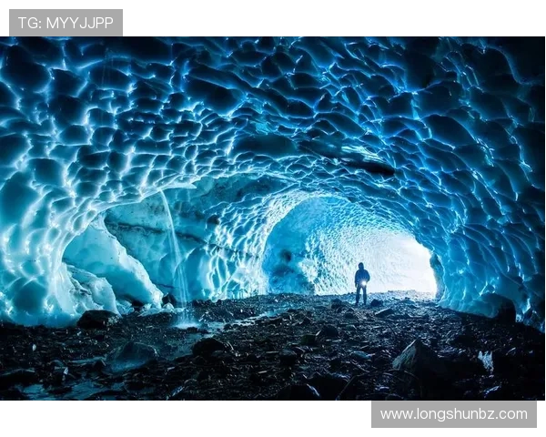 极限运动战术解析:西安极限运动队的反击策略与实践探讨