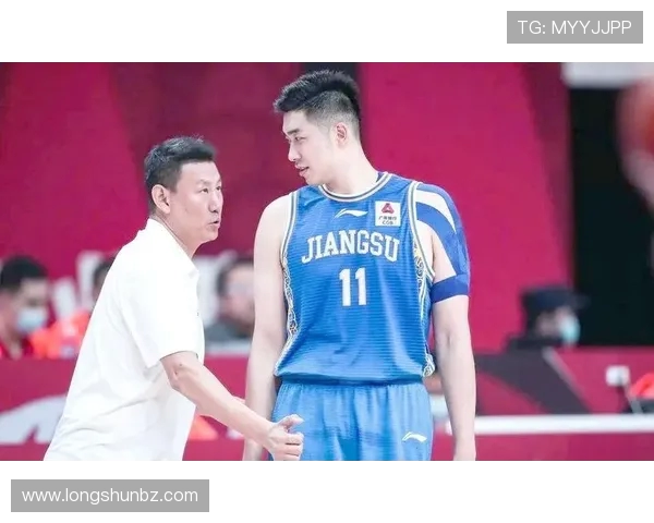 吴冠希：从青年才俊到篮球场上的领军人物，见证中国篮球的崛起与辉煌